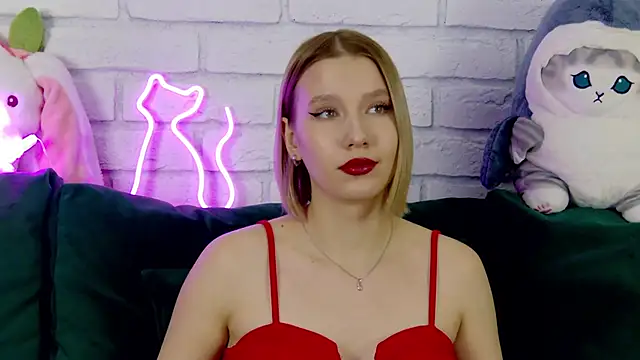 LiliLinn online show from 03-12-25, 08:30