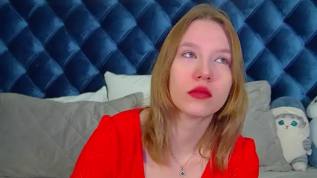 LiliLinn online show from 03-12-26, 04:29