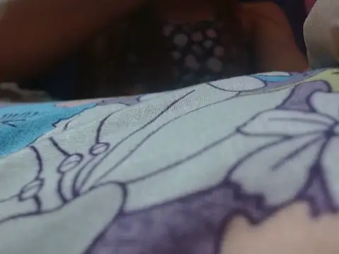 silky milky online show from 10-17-25, 07:59