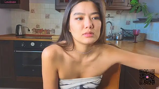 EmmaFisherf online show from 10-02-25, 03:10