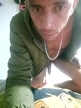 Snapshot of luiseduardomarta chatting on 01-14-26, 03:21 luiseduardomarta online show from 01-14-26, 03:21