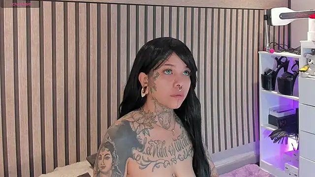 NinaInk online show from 02-12-26, 12:49