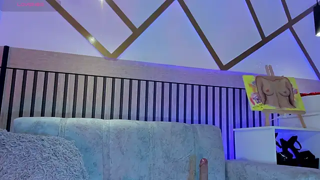 NinaInk online show from 04-09-26, 11:38