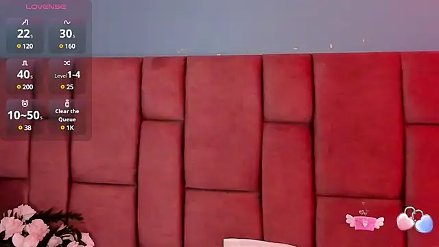 Snapshot of NinaInk chatting on 03-22-25, 01:41 NinaInk online show from 03-22-25, 01:41