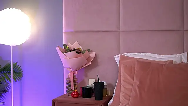 AlmaLuv online show from 02-28-26, 04:56