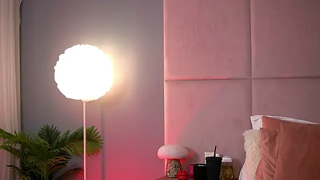 AlmaLuv online show from 02-13-26, 05:07