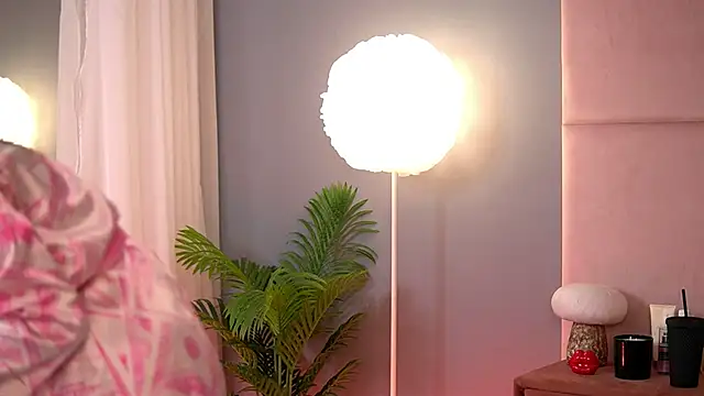 AlmaLuv online show from 03-28-26, 05:08