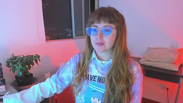 tekila   online show from 04-07-26, 12:23