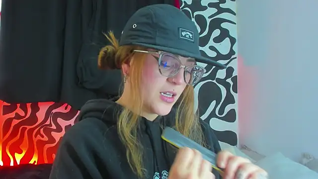 tekila   online show from 10-25-25, 08:20