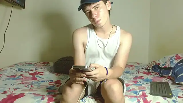 Snapshot of harry_greg21 chatting on 02-03-25, 10:32 harry greg21 online show from 02-03-25, 10:32