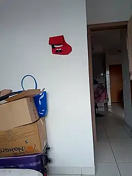 Indiazinhax online show from 12-19-24, 06:12