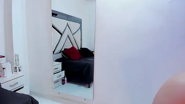 katherineFostel online show from 02-04-26, 08:15