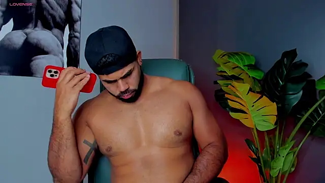 noah crux online show from 04-12-26, 04:16