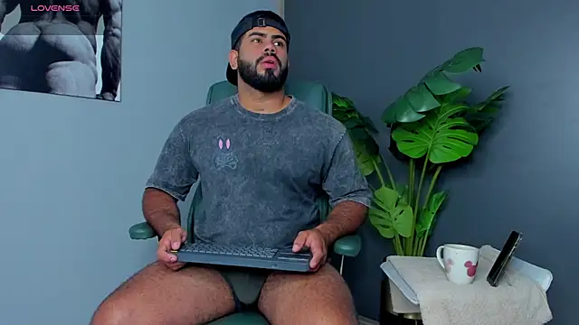 noah crux online show from 02-06-26, 01:40