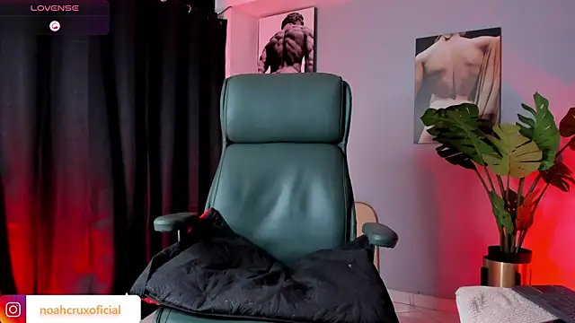 noah crux online show from 01-06-26, 08:24