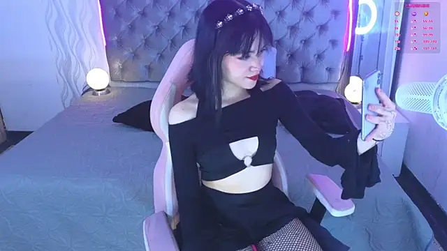 Snapshot of zoe_arango chatting on 12-11-24, 09:12 zoe arango online show from 12-11-24, 09:12