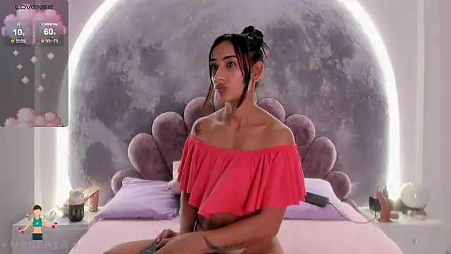 Valeria Fitness online show from 12-18-25, 07:57