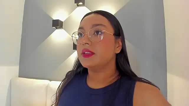 ellamontoya online show from 10-11-25, 12:17