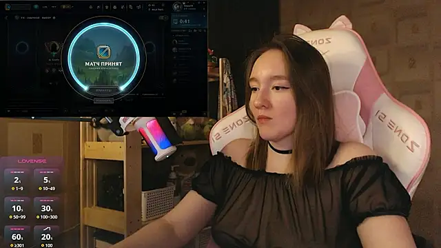 MoonlishSiren online show from 03-03-26, 09:22