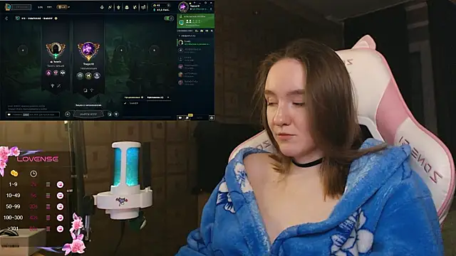 MoonlishSiren online show from 02-05-26, 10:38