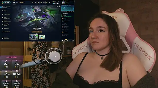 MoonlishSiren online show from 05-22-26, 08:07