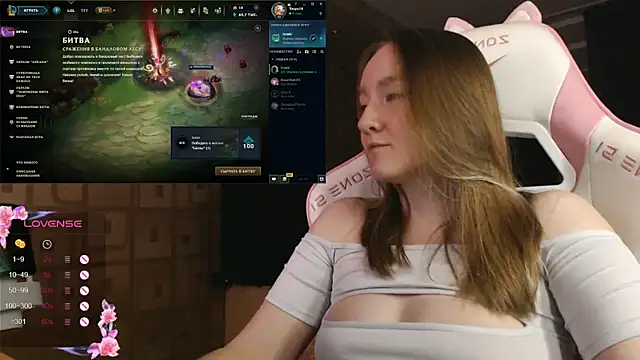 MoonlishSiren online show from 10-04-25, 07:04