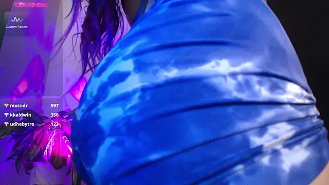 ValenGray online show from 03-21-25, 11:55