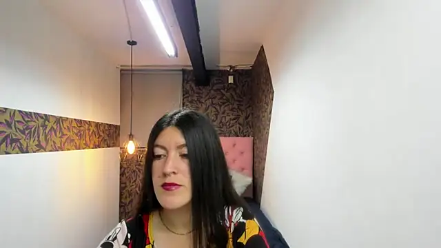 Snapshot of LiaCooper_ chatting on 03-15-25, 12:02 LiaCooper online show from 03-15-25, 12:02