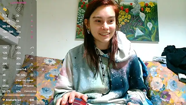 Sophie Bell online show from 02-12-25, 06:51