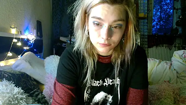 Sophie Bell online show from 04-29-26, 05:30