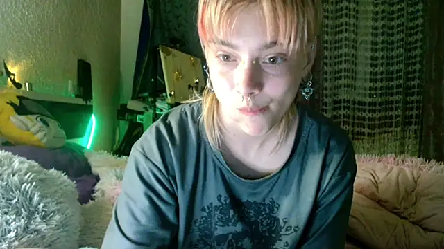 Sophie Bell online show from 05-16-26, 06:29