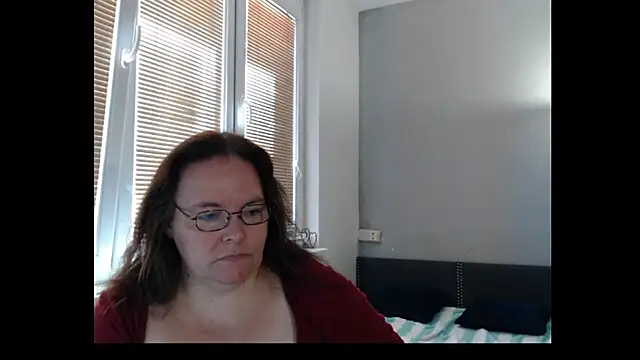Snapshot of Sweetboobs chatting on 07-05-26, 08:43 Sweetboobs online show from 07-05-26, 08:43