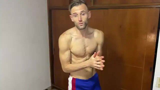 aquilesmade online show from 12-08-24, 03:40