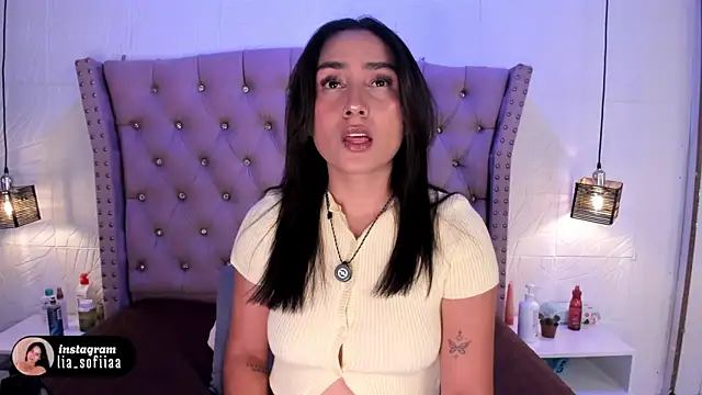 lia sofiia online show from 04-10-26, 09:16