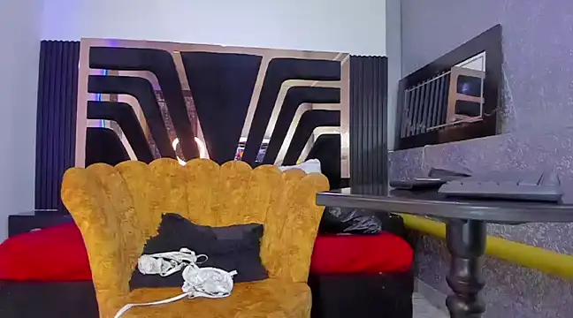 licyEvans online show from 03-17-25, 08:19