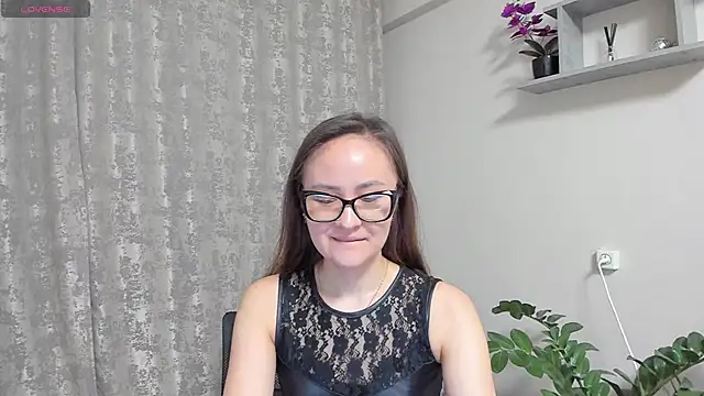 Diana Taylor online show from 04-14-26, 09:09