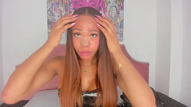 Nicole Paradise online show from 11-12-25, 12:53