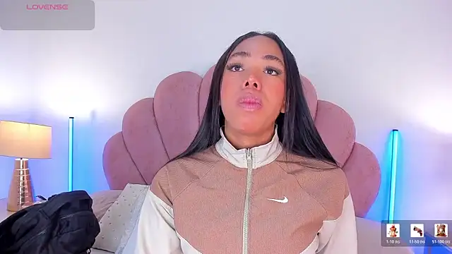 Nicole Paradise online show from 03-03-26, 12:45