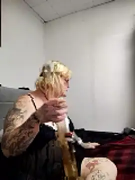 Snapshot of Trans_Girl_next_door420 chatting on 01-07-26, 05:29 Trans Girl next door420 online show from 01-07-26, 05:29