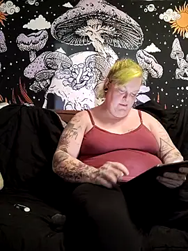 Snapshot of Trans_Girl_next_door420 chatting on 03-21-26, 05:28 Trans Girl next door420 online show from 03-21-26, 05:28