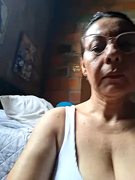 Mia-funny20 online show from 10-30-25, 08:28