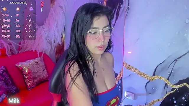 emma  cute   online show from 10-05-25, 11:56