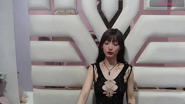 Aurora 18 online show from 02-28-25, 12:43