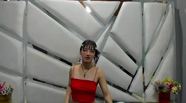 Aurora 18 online show from 03-19-25, 12:04