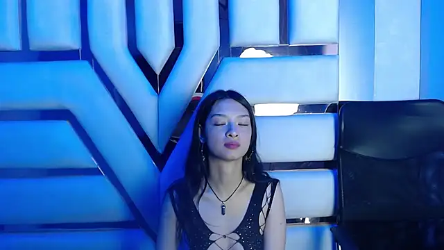 Aurora 18 online show from 09-09-25, 02:15