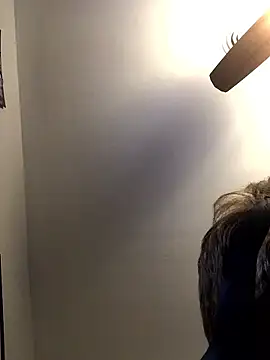 Snapshot of SpAzZ1234 chatting on 01-12-26, 07:37 SpAzZ1234 online show from 01-12-26, 07:37