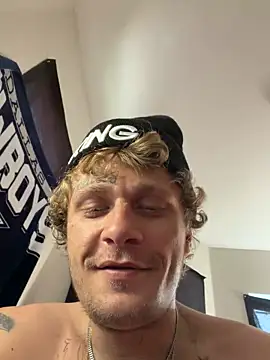 SpAzZ1234 online show from 04-27-26, 05:33