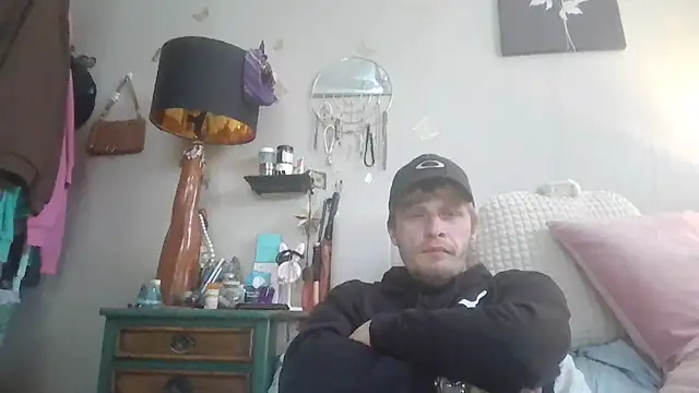 Snapshot of SpAzZ1234 chatting on 03-18-25, 05:12 SpAzZ1234 online show from 03-18-25, 05:12