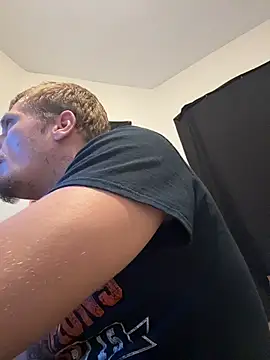 Snapshot of SpAzZ1234 chatting on 10-03-25, 02:04 SpAzZ1234 online show from 10-03-25, 02:04