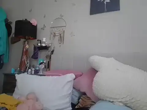 Snapshot of SpAzZ1234 chatting on 03-10-25, 08:23 SpAzZ1234 online show from 03-10-25, 08:23